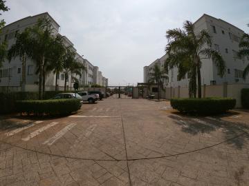 Alugar Apartamento / Padr&atilde;o em S&atilde;o Jos&eacute; do Rio Preto R$ 800,00 - Foto 16