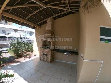 Alugar Apartamento / Padr&atilde;o em S&atilde;o Jos&eacute; do Rio Preto R$ 900,00 - Foto 26