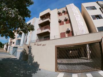 Alugar Apartamento / Padr&atilde;o em S&atilde;o Jos&eacute; do Rio Preto R$ 1.300,00 - Foto 12