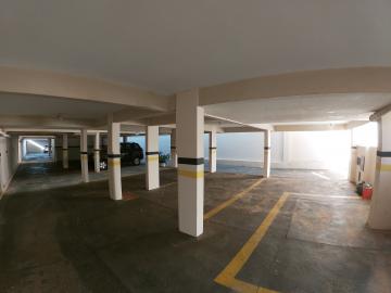 Alugar Apartamento / Padr&atilde;o em S&atilde;o Jos&eacute; do Rio Preto R$ 750,00 - Foto 28