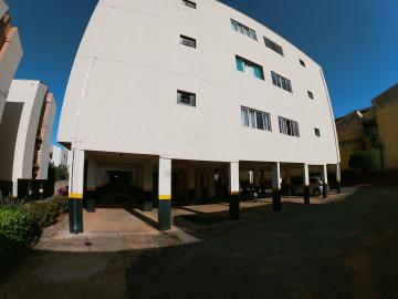 Alugar Apartamento / Padr&atilde;o em S&atilde;o Jos&eacute; do Rio Preto R$ 880,00 - Foto 14