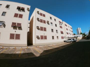 Alugar Apartamento / Padr&atilde;o em S&atilde;o Jos&eacute; do Rio Preto R$ 600,00 - Foto 18