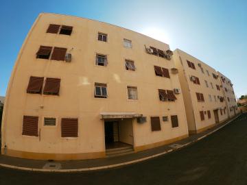 Alugar Apartamento / Padr&atilde;o em S&atilde;o Jos&eacute; do Rio Preto R$ 600,00 - Foto 16