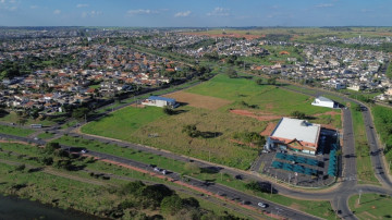 Comprar Terreno / Padr&atilde;o em S&atilde;o Jos&eacute; do Rio Preto - Foto 3