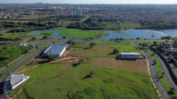 Comprar Terreno / Padr&atilde;o em S&atilde;o Jos&eacute; do Rio Preto - Foto 8