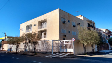 Comprar Apartamento / Padr&atilde;o em S&atilde;o Jos&eacute; do Rio Preto R$ 350.000,00 - Foto 13