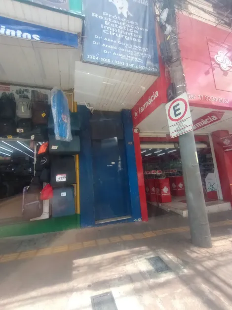 Alugar Comercial / Sala em S&atilde;o Jos&eacute; do Rio Preto R$ 650,00 - Foto 6
