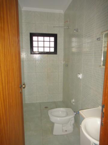 Alugar Casa / Sobrado em S&atilde;o Jos&eacute; do Rio Preto R$ 1.200,00 - Foto 12