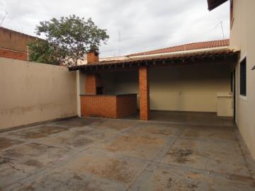 Alugar Casa / Sobrado em S&atilde;o Jos&eacute; do Rio Preto R$ 1.200,00 - Foto 31