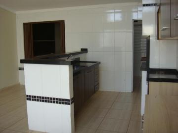 Alugar Casa / Condom&iacute;nio em S&atilde;o Jos&eacute; do Rio Preto R$ 1.100,00 - Foto 2