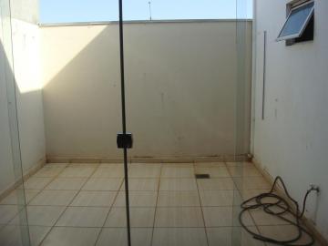 Alugar Casa / Condom&iacute;nio em S&atilde;o Jos&eacute; do Rio Preto R$ 1.100,00 - Foto 12