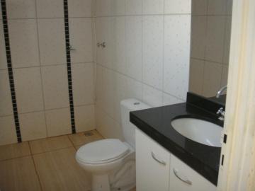 Alugar Casa / Condom&iacute;nio em S&atilde;o Jos&eacute; do Rio Preto R$ 1.100,00 - Foto 20