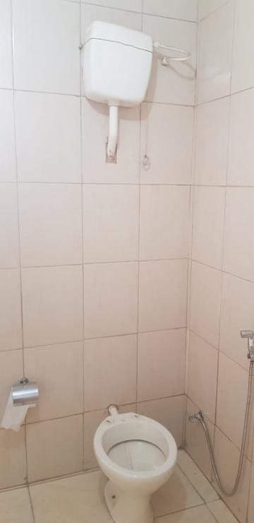 Alugar Comercial / Casa Comercial em S&atilde;o Jos&eacute; do Rio Preto R$ 1.500,00 - Foto 4
