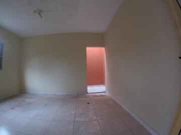 Alugar Casa / Padr&atilde;o em S&atilde;o Jos&eacute; do Rio Preto R$ 1.500,00 - Foto 4