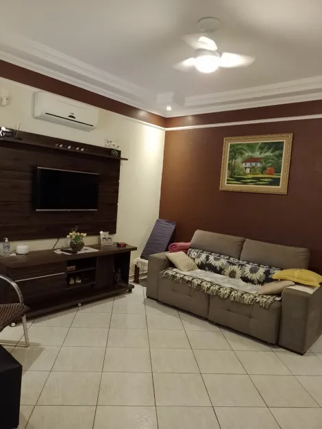 Alugar Casa / Padr&atilde;o em S&atilde;o Jos&eacute; do Rio Preto. apenas R$ 680.000,00