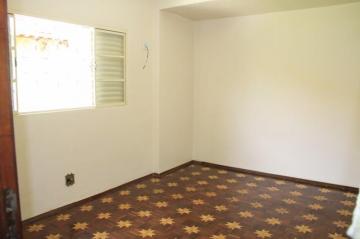 Comprar Casa / Padr&atilde;o em Ara&ccedil;atuba R$ 350.000,00 - Foto 5