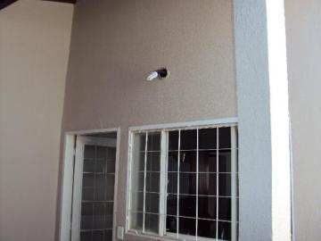 Alugar Casa / Padr&atilde;o em S&atilde;o Jos&eacute; do Rio Preto R$ 1.250,00 - Foto 6