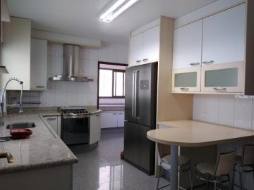 Apartamento / Padr&atilde;o em S&atilde;o Jos&eacute; do Rio Preto 