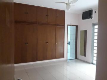 Alugar Casa / Padr&atilde;o em S&atilde;o Jos&eacute; do Rio Preto R$ 3.500,00 - Foto 6