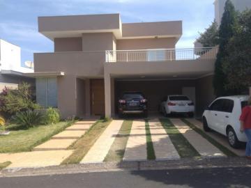 Casa / Condom&iacute;nio em S&atilde;o Jos&eacute; do Rio Preto 