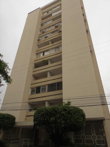 Alugar Apartamento / Padr&atilde;o em S&atilde;o Jos&eacute; do Rio Preto R$ 700,00 - Foto 2