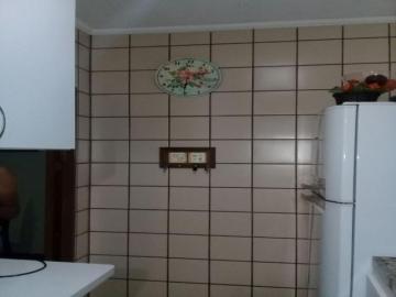 Comprar Apartamento / Padr&atilde;o em S&atilde;o Jos&eacute; do Rio Preto R$ 160.000,00 - Foto 4