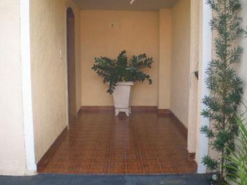 Comprar Casa / Padr&atilde;o em S&atilde;o Jos&eacute; do Rio Preto R$ 400.000,00 - Foto 2