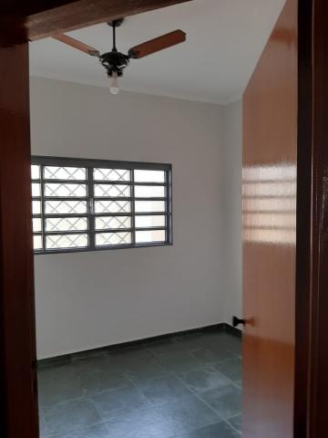 Alugar Casa / Padr&atilde;o em S&atilde;o Jos&eacute; do Rio Preto R$ 3.000,00 - Foto 14
