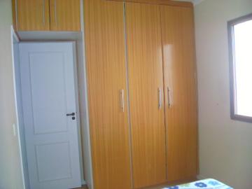 Comprar Apartamento / Padr&atilde;o em S&atilde;o Jos&eacute; do Rio Preto R$ 370.000,00 - Foto 13