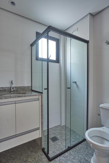 Alugar Apartamento / Padr&atilde;o em S&atilde;o Jos&eacute; do Rio Preto R$ 2.000,00 - Foto 6