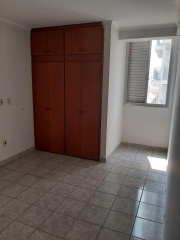 Alugar Apartamento / Padr&atilde;o em S&atilde;o Jos&eacute; do Rio Preto R$ 1.000,00 - Foto 11