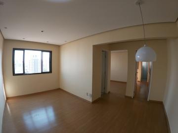 Alugar Apartamento / Padr&atilde;o em S&atilde;o Jos&eacute; do Rio Preto R$ 1.300,00 - Foto 2