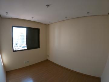 Alugar Apartamento / Padr&atilde;o em S&atilde;o Jos&eacute; do Rio Preto R$ 1.300,00 - Foto 11