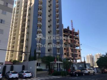 Alugar Apartamento / Padr&atilde;o em S&atilde;o Jos&eacute; do Rio Preto R$ 1.300,00 - Foto 2