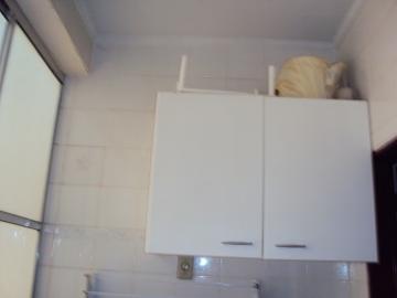 Alugar Apartamento / Padr&atilde;o em S&atilde;o Jos&eacute; do Rio Preto R$ 1.000,00 - Foto 8