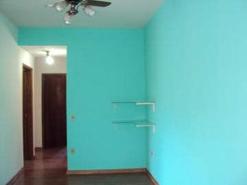Alugar Apartamento / Padr&atilde;o em S&atilde;o Jos&eacute; do Rio Preto R$ 1.000,00 - Foto 17