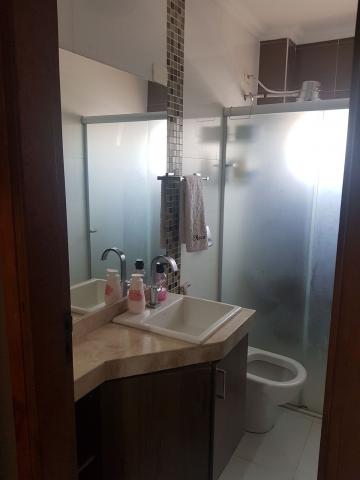 Comprar Apartamento / Padr&atilde;o em S&atilde;o Jos&eacute; do Rio Preto R$ 300.000,00 - Foto 11