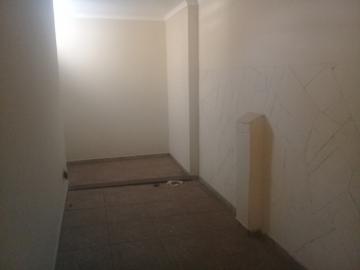 Alugar Comercial / Casa Comercial em S&atilde;o Jos&eacute; do Rio Preto R$ 1.500,00 - Foto 12