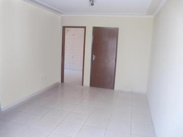 Alugar Apartamento / Padr&atilde;o em S&atilde;o Jos&eacute; do Rio Preto R$ 830,00 - Foto 2