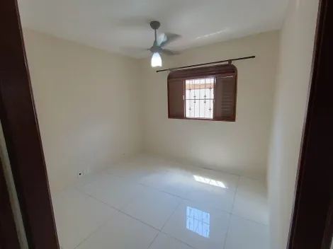 Alugar Apartamento / Padr&atilde;o em S&atilde;o Jos&eacute; do Rio Preto R$ 1.200,00 - Foto 6
