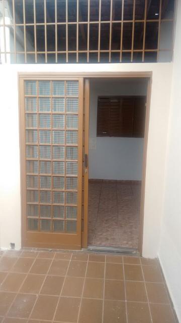 Comprar Casa / Padr&atilde;o em S&atilde;o Jos&eacute; do Rio Preto R$ 250.000,00 - Foto 16