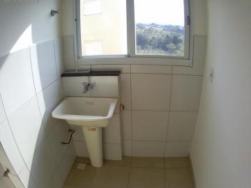 Alugar Apartamento / Padr&atilde;o em S&atilde;o Jos&eacute; do Rio Preto R$ 1.000,00 - Foto 11