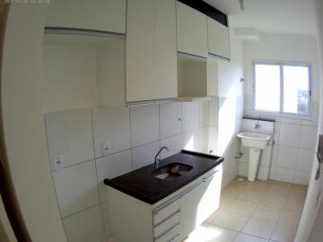 Alugar Apartamento / Padr&atilde;o em S&atilde;o Jos&eacute; do Rio Preto R$ 1.000,00 - Foto 9