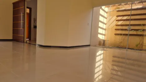 Alugar Casa / Condom&iacute;nio em Mirassol R$ 4.000,00 - Foto 4