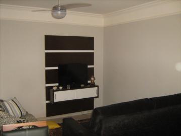 Alugar Apartamento / Padr&atilde;o em S&atilde;o Jos&eacute; do Rio Preto. apenas R$ 1.271,45