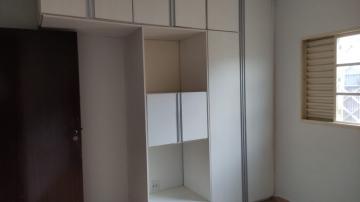 Alugar Casa / Padr&atilde;o em S&atilde;o Jos&eacute; do Rio Preto R$ 3.500,00 - Foto 17