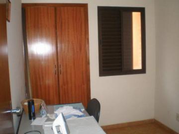 Comprar Apartamento / Padr&atilde;o em S&atilde;o Jos&eacute; do Rio Preto R$ 350.000,00 - Foto 3