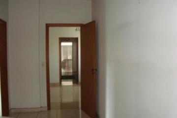 Comprar Apartamento / Padr&atilde;o em S&atilde;o Jos&eacute; do Rio Preto R$ 580.000,00 - Foto 9