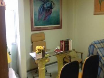 Alugar Comercial / Sala em S&atilde;o Jos&eacute; do Rio Preto. apenas R$ 1.700,00