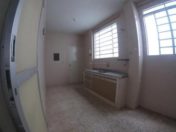 Alugar Apartamento / Padr&atilde;o em S&atilde;o Jos&eacute; do Rio Preto R$ 900,00 - Foto 2